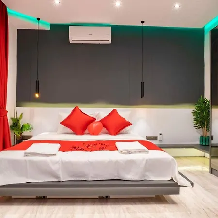 3 Bedroom Seaview With Private Pool 빌라 칼칸