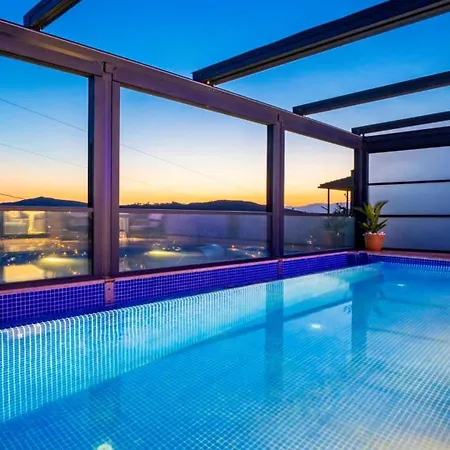3 Bedroom Seaview With Private Pool * 칼칸