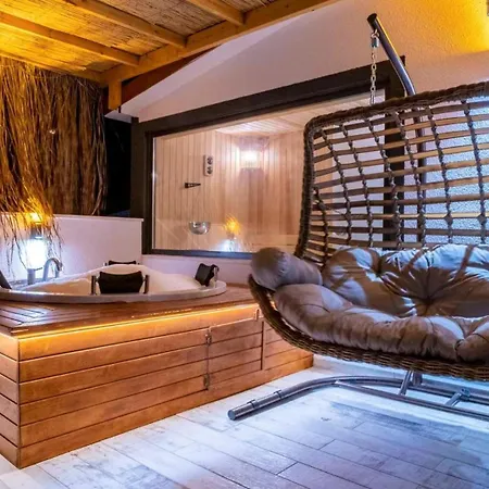 3 Bedroom - 7756 Villa